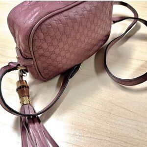 WOW POSHMARK - Authentic Gucci GG Leather Bree Crossbody